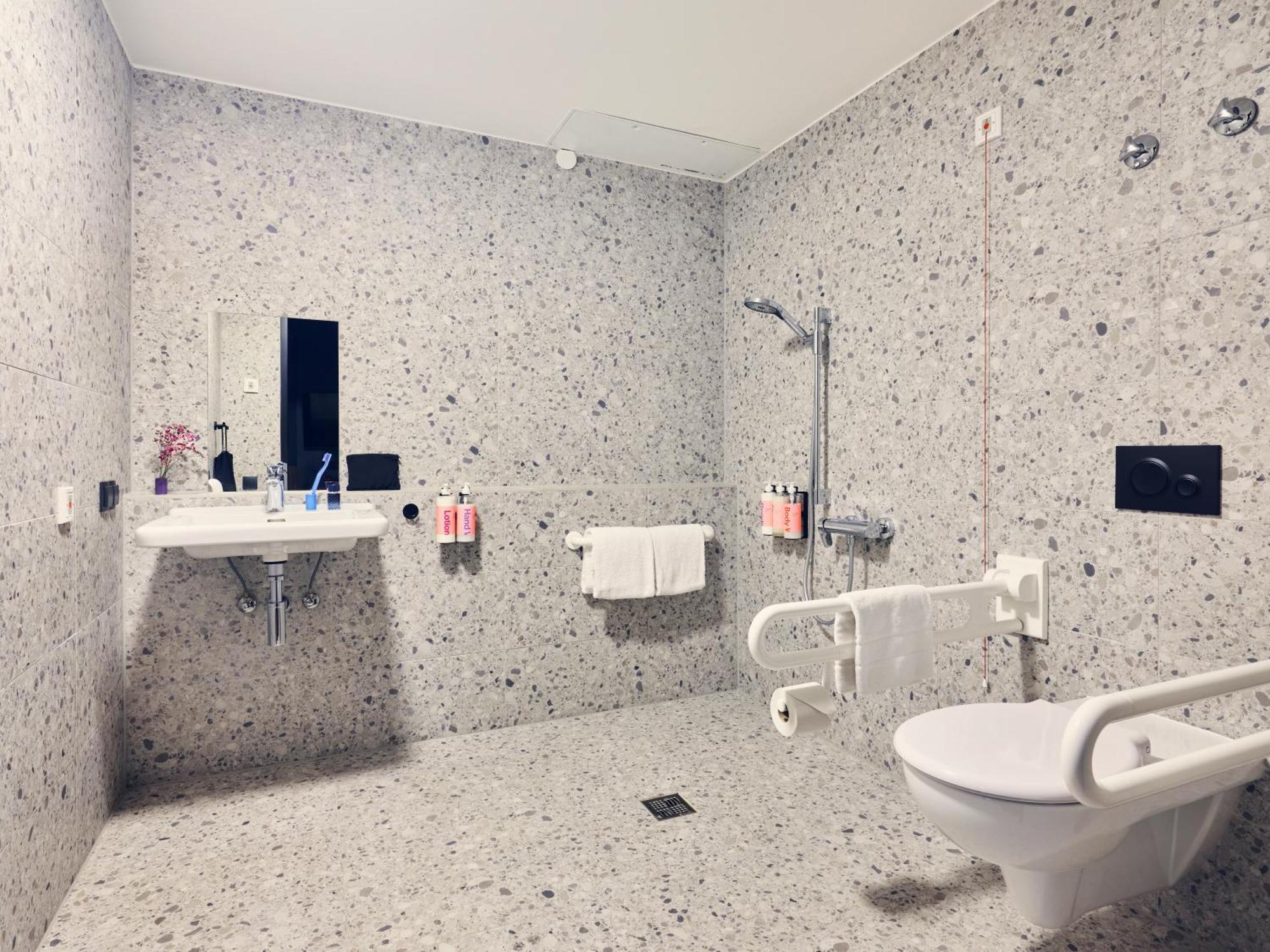 Numa Torstrasse Hotel 4*